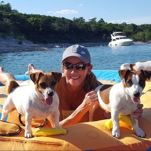 Meet your Posher, Lori